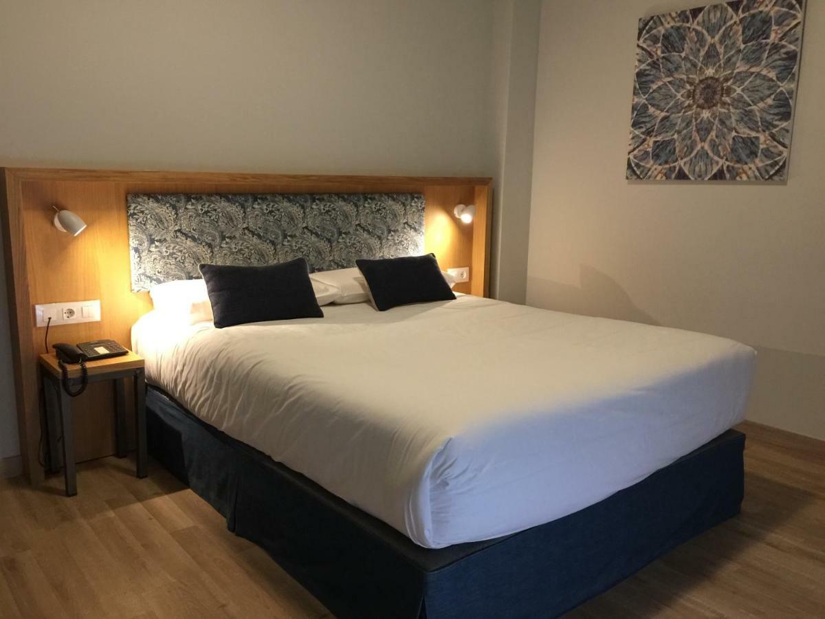 Hotel Селанова Екстериор снимка